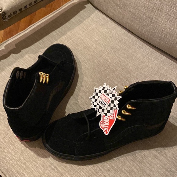 NWT VANS X MARVEL | Black Panther high tops | Men’s 7.5 Women’s 9 - Picture 7 of 11